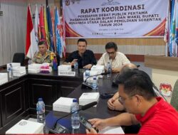 Ketua Bawaslu Minahasa Utara Beri Pemaparan pada Rapat Persiapan Debat Publik Pertama Pilkada 2024
